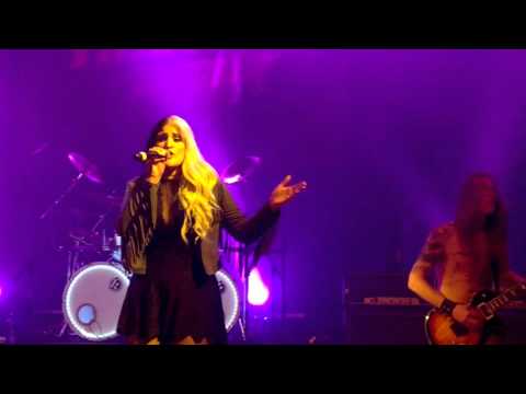 Tindrum - Midnite Dynamite (live at Oktober Rock 2015)