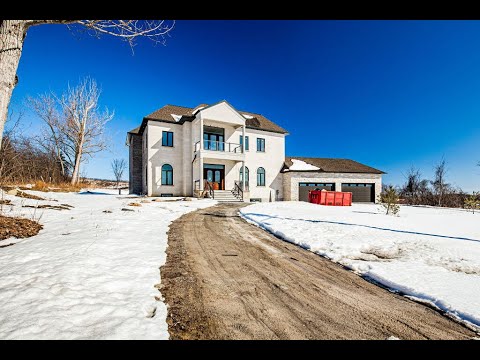 - 3865 Kinsale Road, Pickering, ON L1Y 1E3