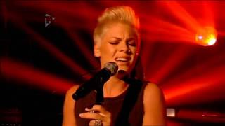P!nk Pink Popworld   Nobody Knows Live