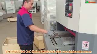 Máy chà nhám kim loại tấm Woodmaster