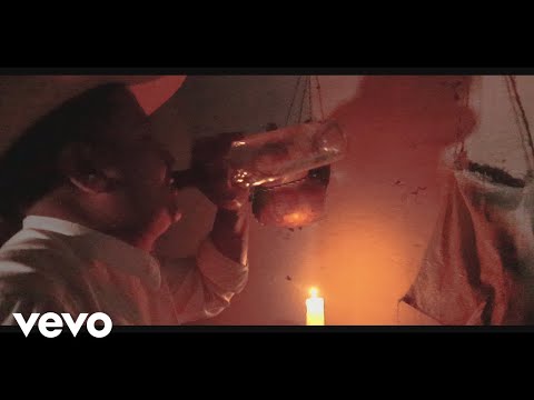 La Victoria De Mexico - A la luz de una vela