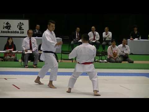 2018 JKA All Japan kumite Daisuke Ueda vs Yusuke Haga 男子組手準々決勝 上田大介 vs 芳賀裕介