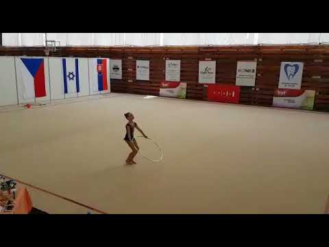 Michelle Munits hoop