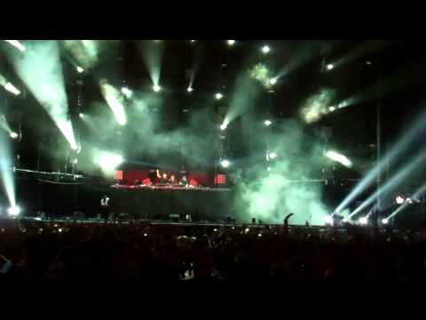 Swedish House Mafia - Calling (alesso) EDC 2011 Las Vegas