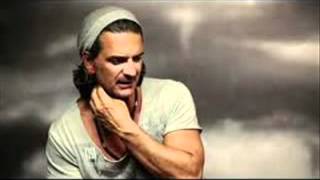 Caudillo - Ricardo Arjona - CON LETRA