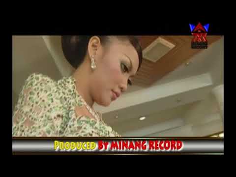Ria Amelia-Terkenang  Best House Dangdut