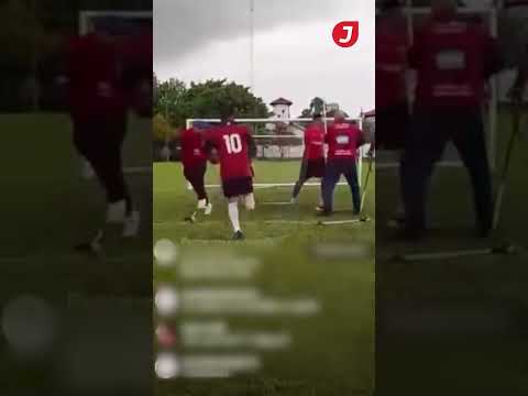Una definición de fútbol de amputados terminó a los muletazos