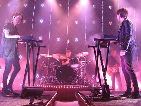 18/18 Tegan & Sara - Let My Love Open The Door (Cover) @ 9:30 Club, Washington, DC 5/19/14