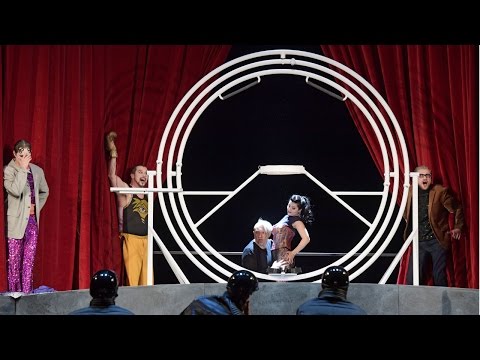 Trailer zu »Drei Kurzopern« von Ernst Křenek | Oper Frankfurt