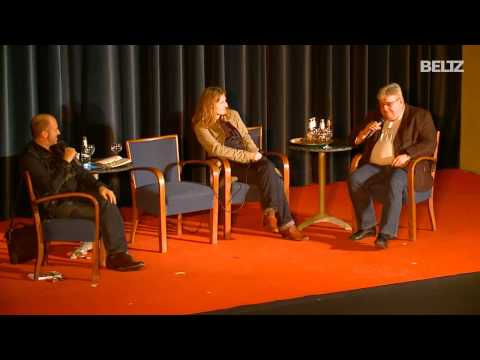 Jesper Juul live im Gespräch mit Christian Füller (taz): Wem gehören unsere Kinder? Teil 4 von 4