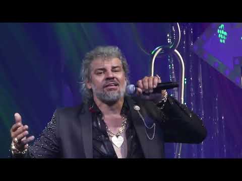 Marcos Paulo & Marcelo - De longe também se ama / Dê amor pra quem te ama [Boate do Zum]