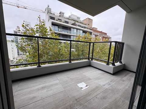 Video de YouTube - Apartamento en Alquiler de 1 dormitorio  en Tres Cruces, Montevideo
