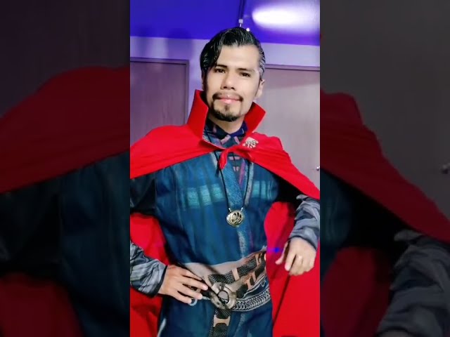 Vídeo relacionado con Rubies Disfraz Doctor Strange Deluxe para hombres, Dr Strange in the Multiverse of Madnes, con Pantalones, túnica y capa estampada, para halloween, carnaval, navidad y cumpleaños, 301359