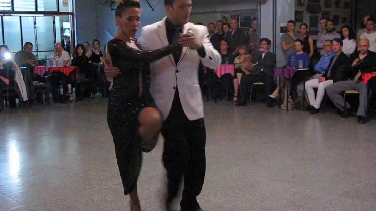 LAILA REZK y LEANDRO OLIVER en Viva La Pepa Milonga (2/4)