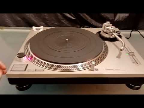 CLASSIC TECHNICS SL-1200MK2 BEAUTIFUL MINT PRISTINE INMACULATE TECHNICS SL-1200MK2 TURNTABLE