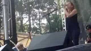 neko case widow's toast bumbershoot