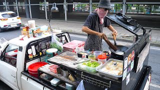 Download lagu Truck Wok Skills Master Chef! Cooking On The Road - Thai Street Food mp3