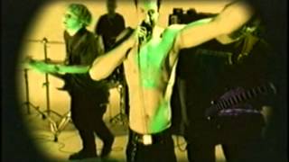 Pitch Shifter/Underachiever (video clip) ‐３