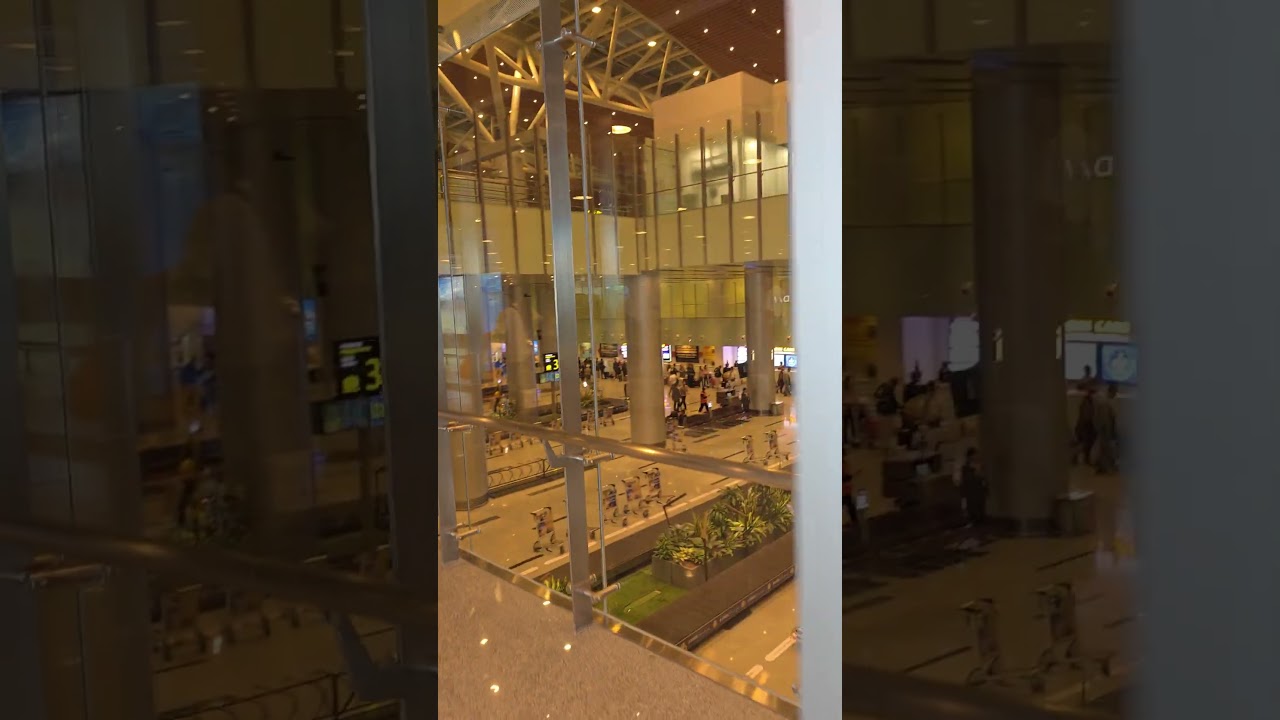 다낭공항 입국장 ㅡ Da Nang Airport arrival hall