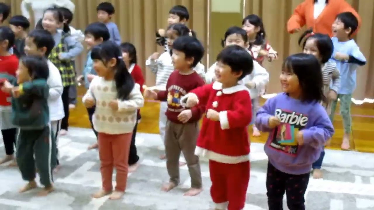 2025はちまんこども園・クリスマス会（きく・ゆり・すみれ編）