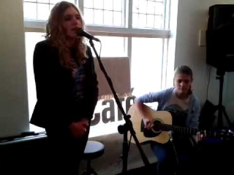 Anna Minorette Lee & Claire Willis (Things Ill Never Say Avril Lavigne)(Cover)