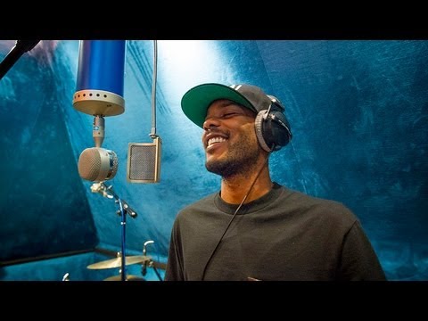 Mibbs with Scoop Deville Behind the Scenes of Freebass at the Blue Mic House