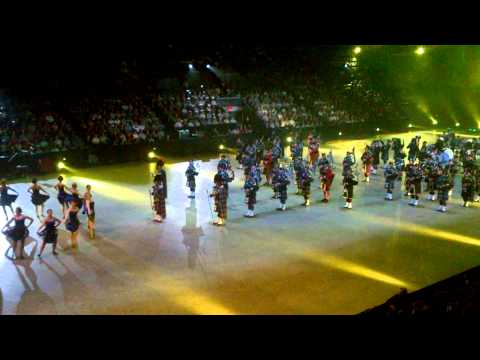 FIMMQ 2011 Mass Pipes n Drums w Dancers