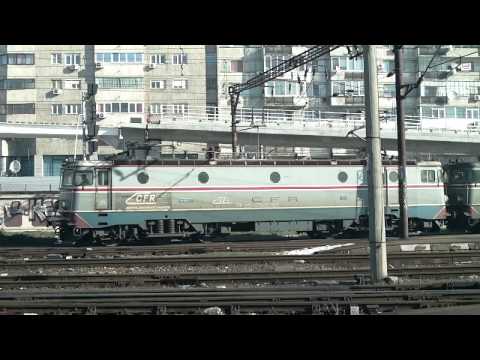 EA1 926 si EA1 809 in Gara de Nord