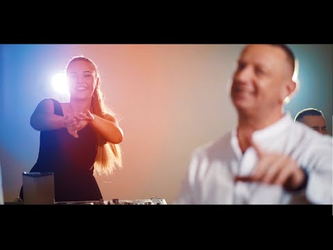 download lagu mp3 mp4 Cristo Dance, download lagu Cristo Dance gratis, unduh video klip Cristo Dance