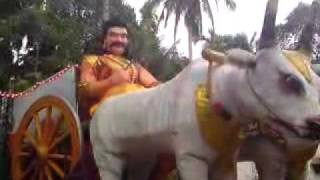 preview picture of video 'Pattiyur Davi Temple Festival- Kerala -part-2'
