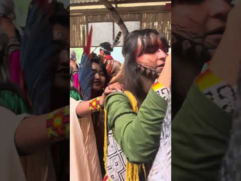 Celebração ritual tradicional huni kuī no ceu da lua cheia SP 19/08