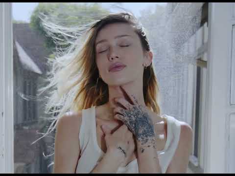 Cailin Russo - I Can't Help You Now (Visualizer)