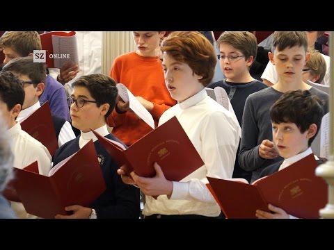 Päpstlicher Chor singt mit dem Kreuzchor