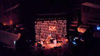 Eels at muziekgebouw Eindhoven.Gentlemen's Choice. 28-06-2014