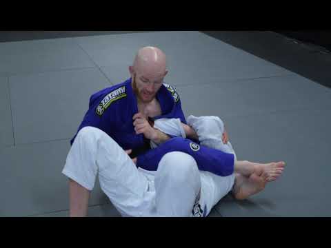 Closed Guard - Armbar vs Stacking Defence