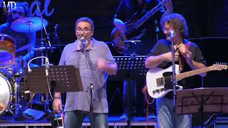 The C. S. N &amp; Y. Hommage - Camera