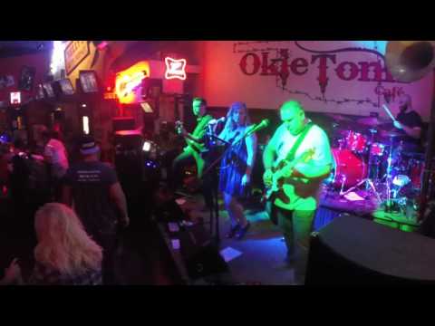 Signal 88 - I Love Rock & Roll - Live at Okie Tonk Cafe