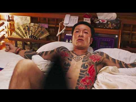 This is the ultimate hardcore yakuza film in my book, with an absolutely star-studded cast&mdash;I watc...