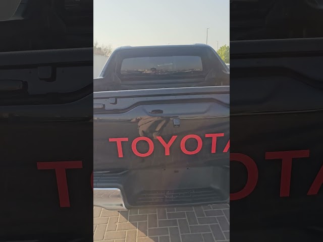 تويوتا هيلوكس SGLX video
