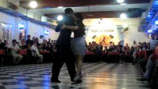 M. Florencia Labiano & Hernan A. Rodriguez - Sin Rumbo - 1 Tango (cumple de hernan)