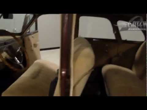 Thumbnail for Antique 1940 LaSalle Model 52 Sedan for sale [Louisville] Red 1940 LaSalle Sedan by Car