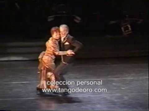  Rodolfo Cieri  and  Maria Cieri  are  dancing  to  the  tango  "  Vieja Calesita  "