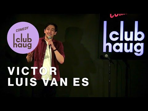 Victor Luis van Es | Voetbal fans geven hoop | Club Haug | Stand Up Comedy