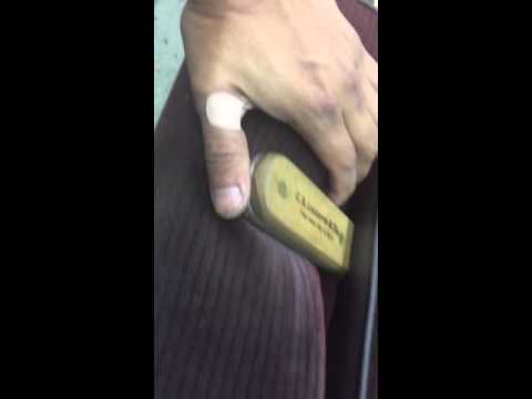 85 Monte Carlo headrest removable