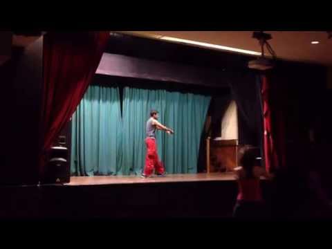 Beat It (Michael Jackson) - Zumba with Shankkar & Navvii Choreography