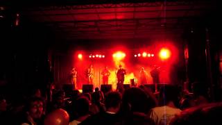 Mighty Circus / Kassla Datcha à Groland 2012.mov