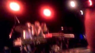 through the backyards live. au revoir simone