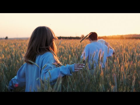 ajgorek / Izolda ft. Nadia Gołębiowska (prod. Bartosz Sienkiewicz)