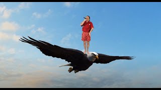 Videoklip Macklemore - It’s Christmas Time s textom piesne