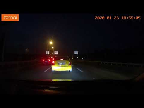 İSTANBUL DA 18 T PLAKALI KORSAN TAKSİ KAÇIYOR